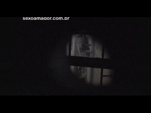 ❤️ Blondi saa salaa videokuvaa naapuruston tirkistelijältä piilossa onttojen tiilien takana Just porn at us fi.videolucrativo.top ️❤