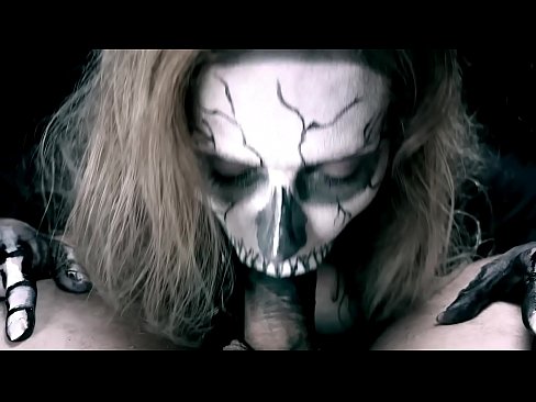 ❤️ Demonityttö imi munaa mustalla suullaan ja nielaisi spermaa. Just porn at us fi.videolucrativo.top ️❤